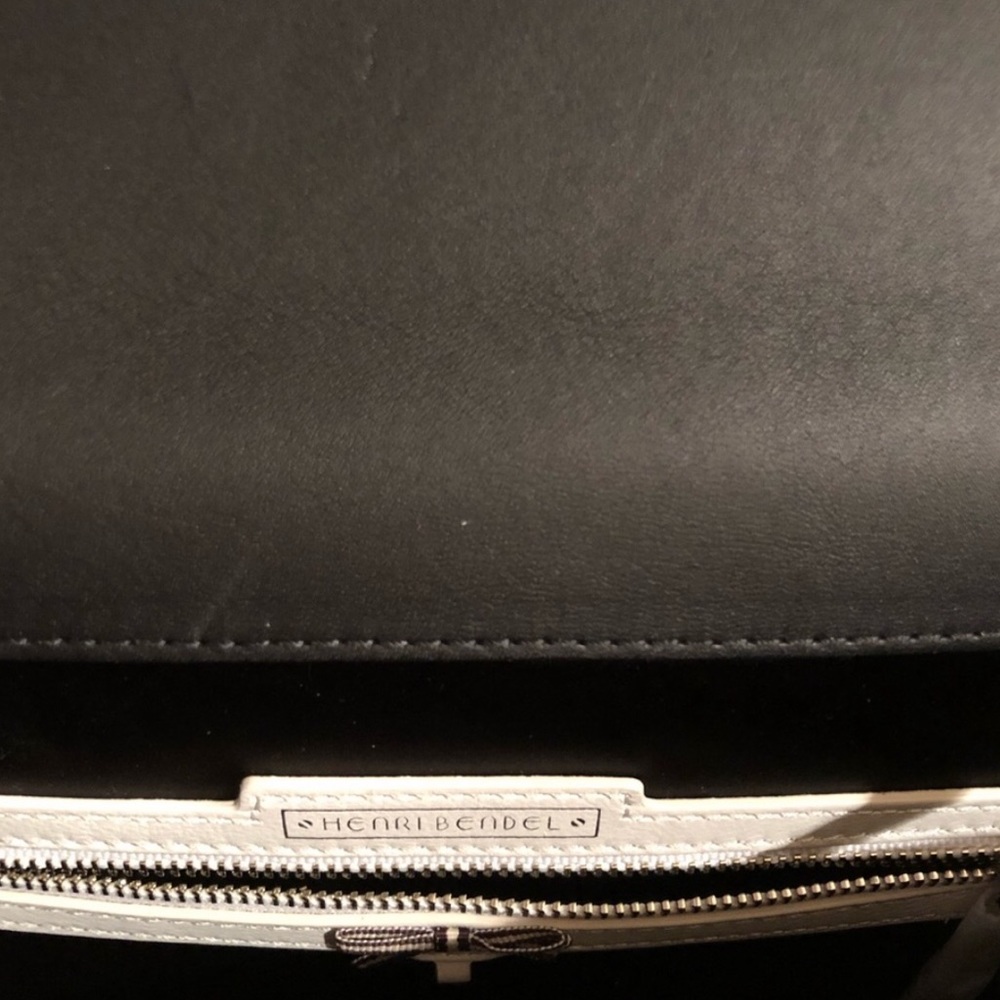 Henri Bendel Warren Street Chain Shoulder Bag - Picture 5 of 5